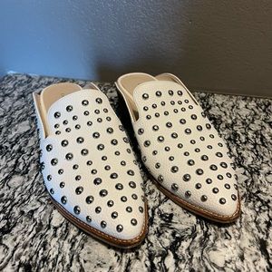 Chinese Laundry Mules (USED BUT GOOD CONDITION)